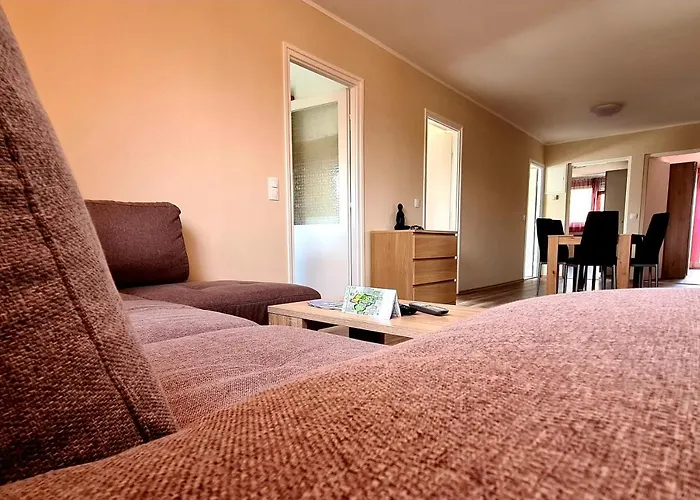Nap-Hold Apartman